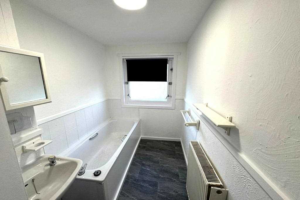 Vernon Drive, Linwood - Picture 10