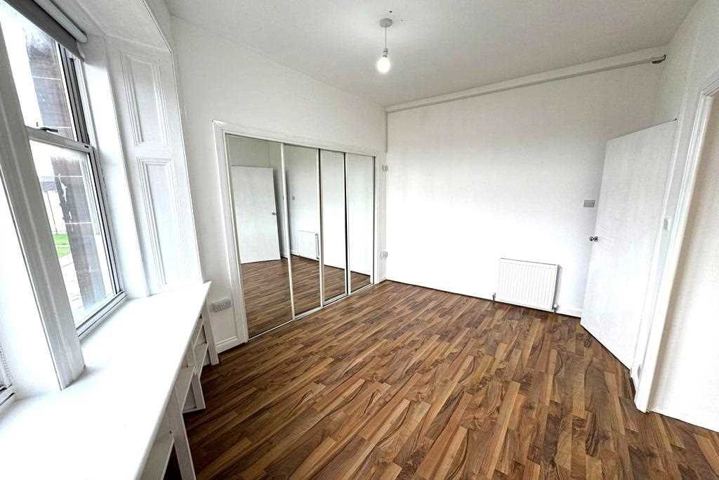 Canal Street - Picture 8