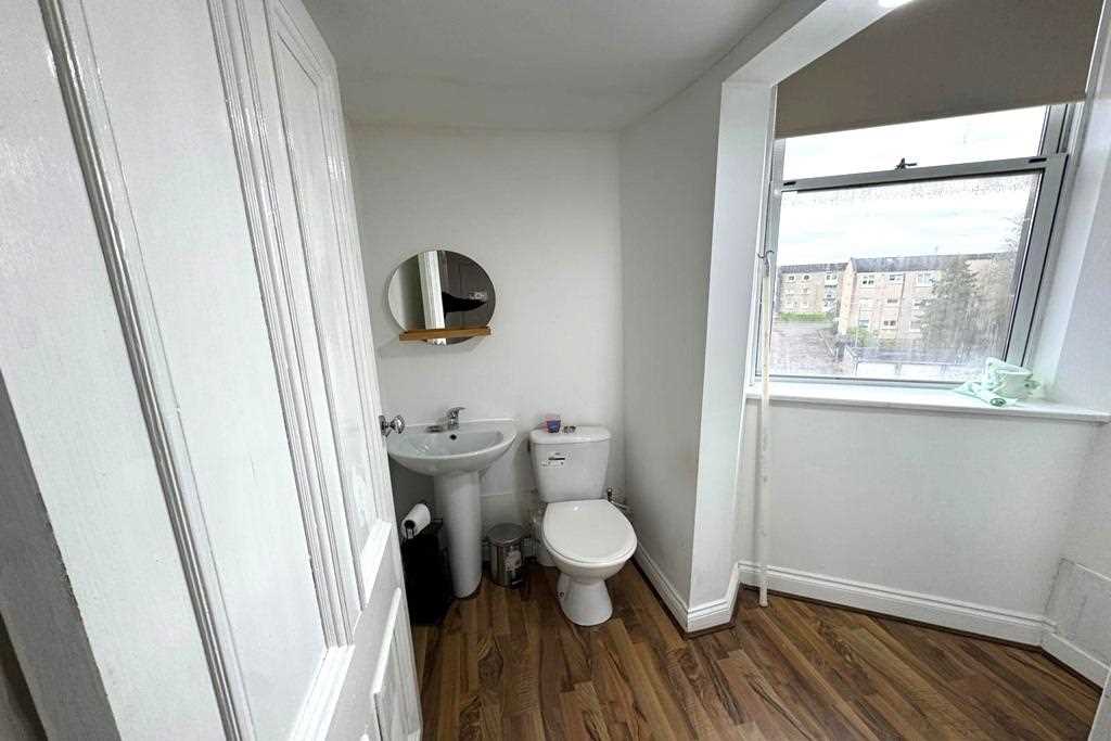 Canal Street - Picture 13