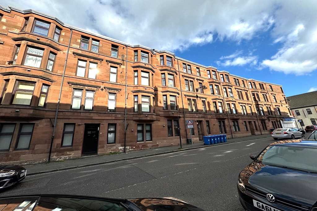 Farmeloan Road - Picture 1