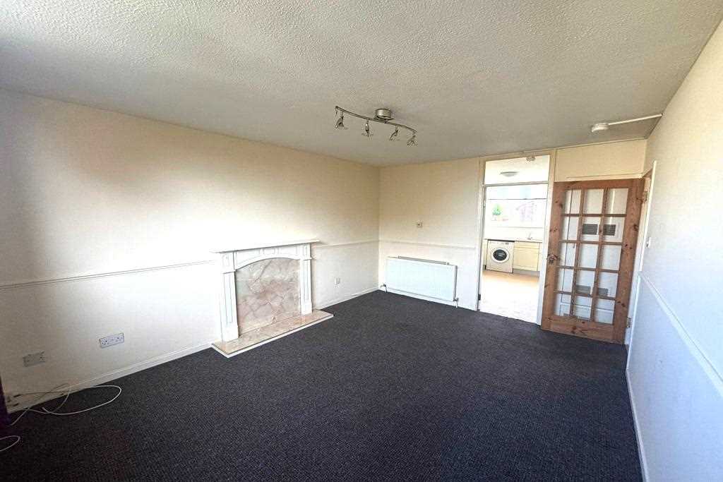 Maxwell Place - Picture 3