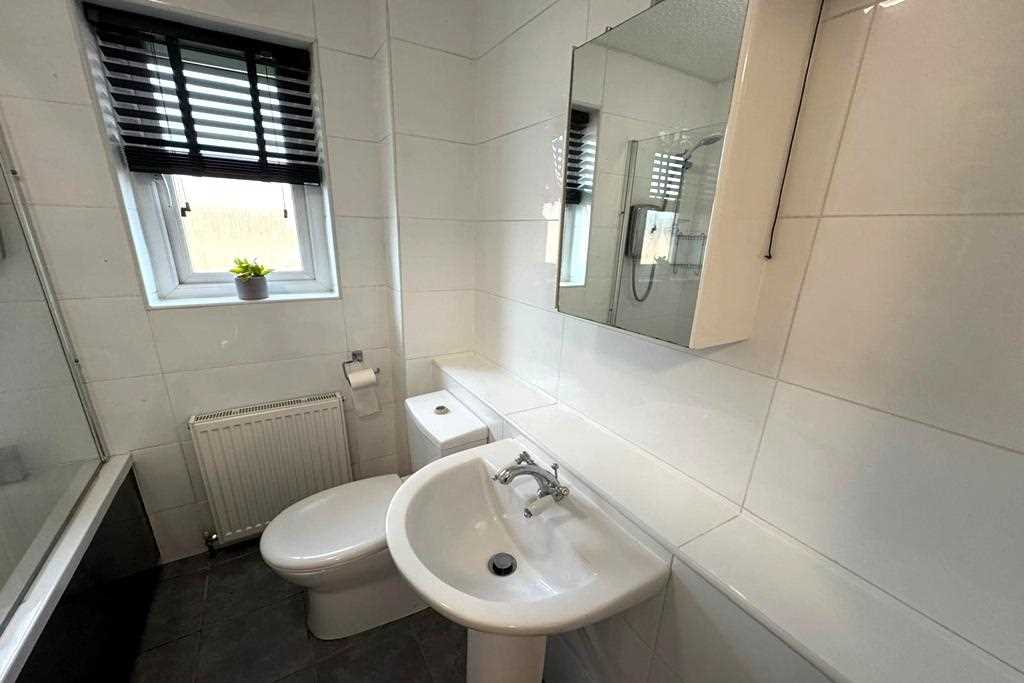 Buchanan Grove - Picture 14