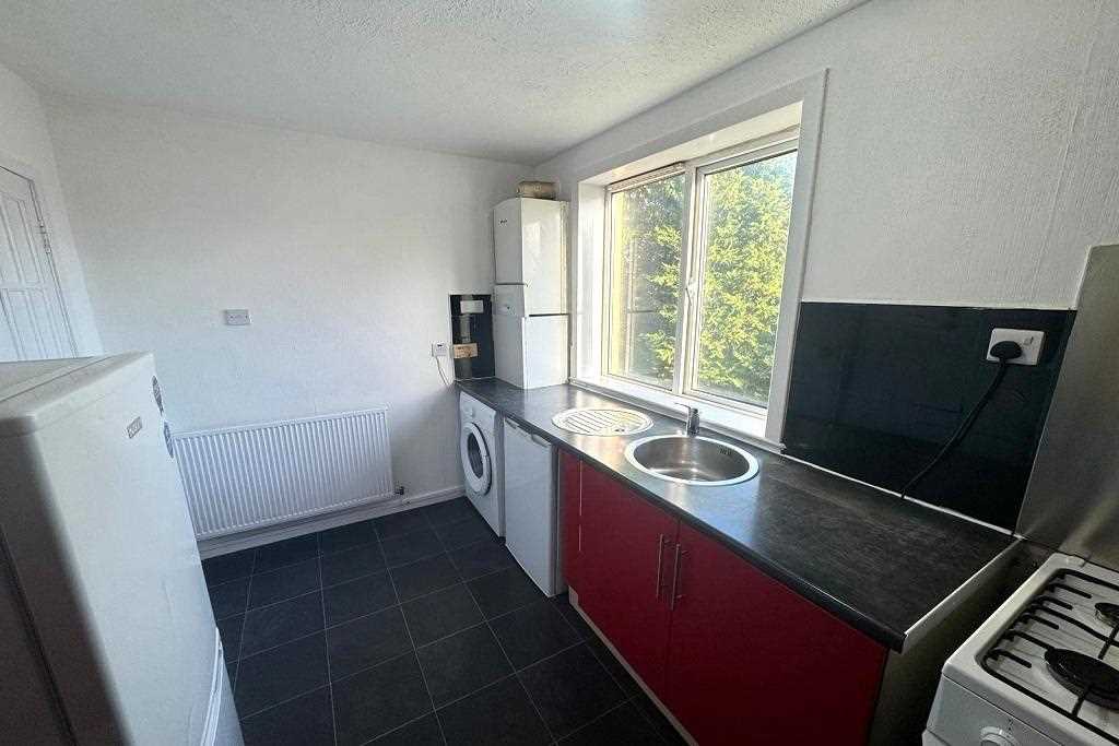 Rannoch Drive - Picture 7