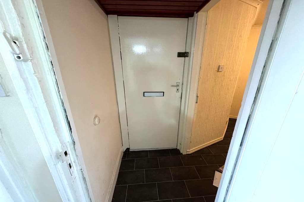 Ellisland Road - Picture 9