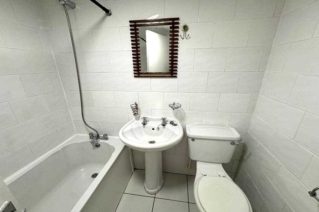 Shettleston Road - Picture 7