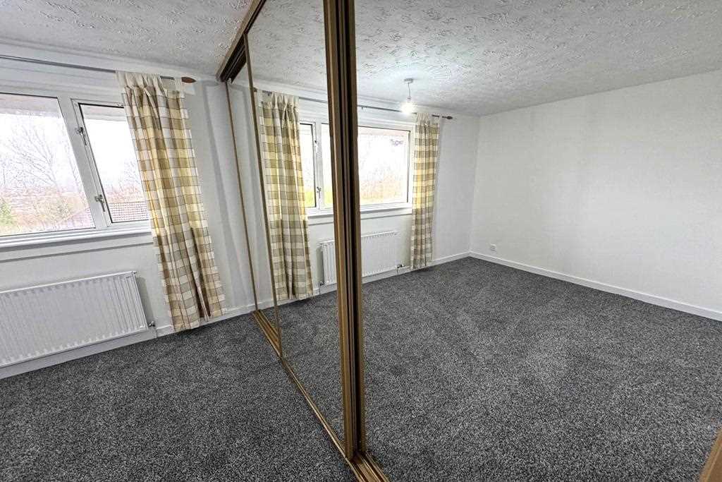 Earnock Street - Picture 9