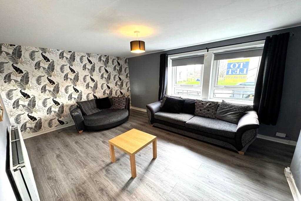 Kirklandneuk Road - Picture 3