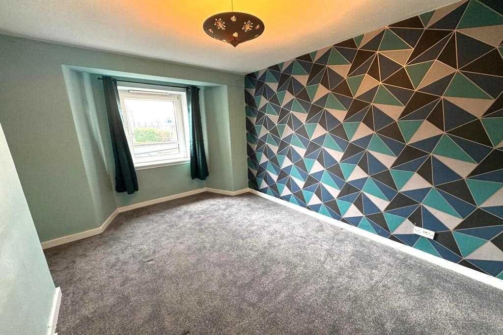 Kirklandneuk Road - Picture 9