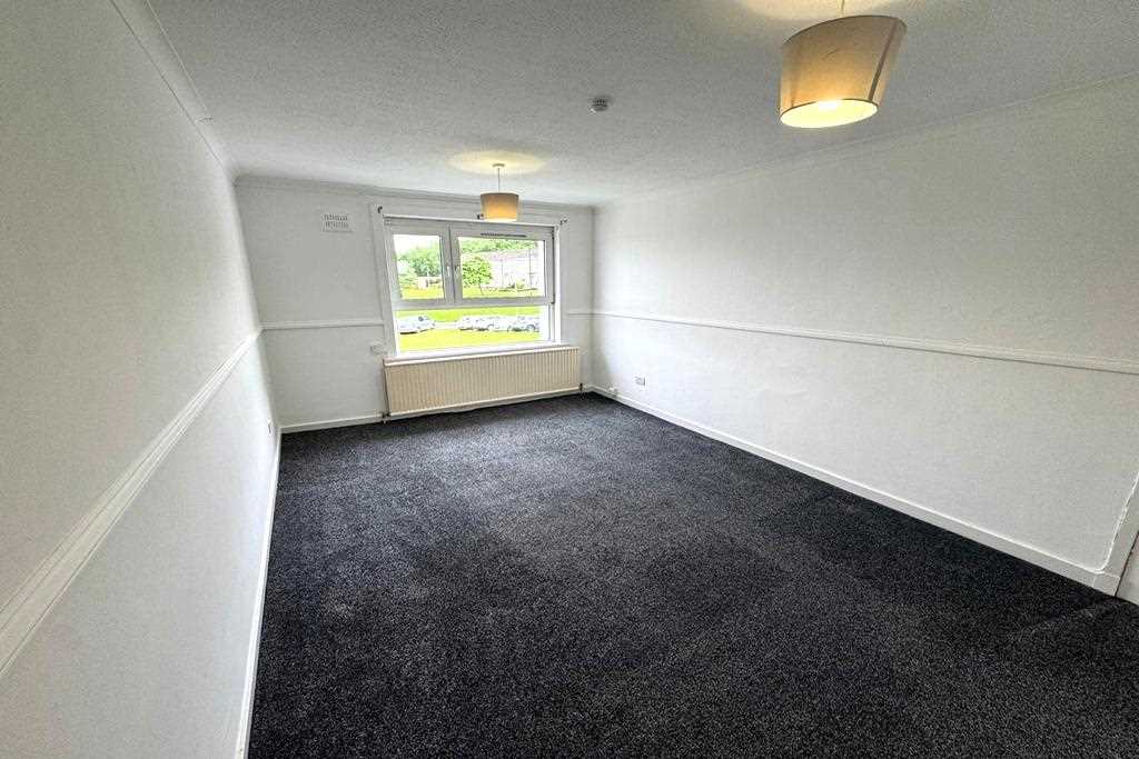 Balmore Drive - Picture 3